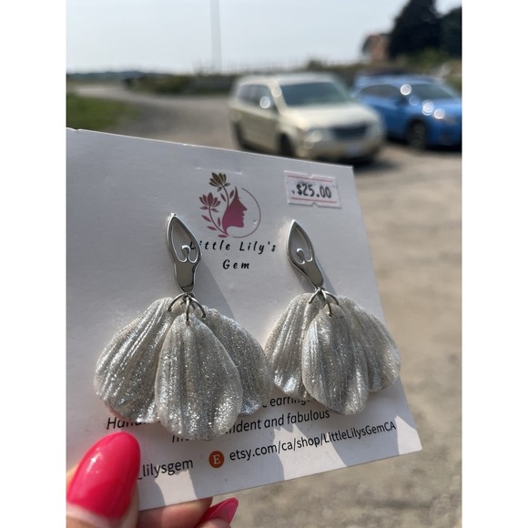 Handmade  Polymer Clay   Dangle Earrings Dancer - Picture 13 of 13